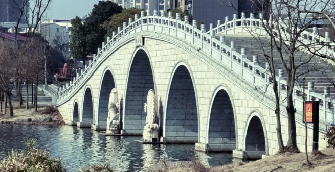 湖南大反转！华容杀出重围，岳阳长沙都没预判，凭什么火遍全国？